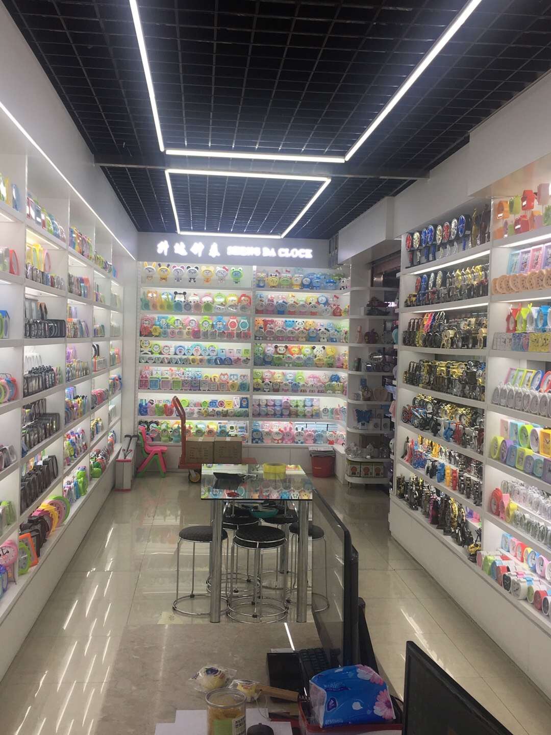 Yiwu Shengda Watch Shop describe pic - 2