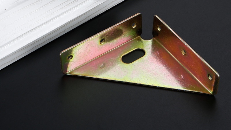 Three-sided fixed iron hanging codes, thickened left and right bed corner braces, hanging corner bed frame accessories, corner code connection parts, furniture hardware details Picture