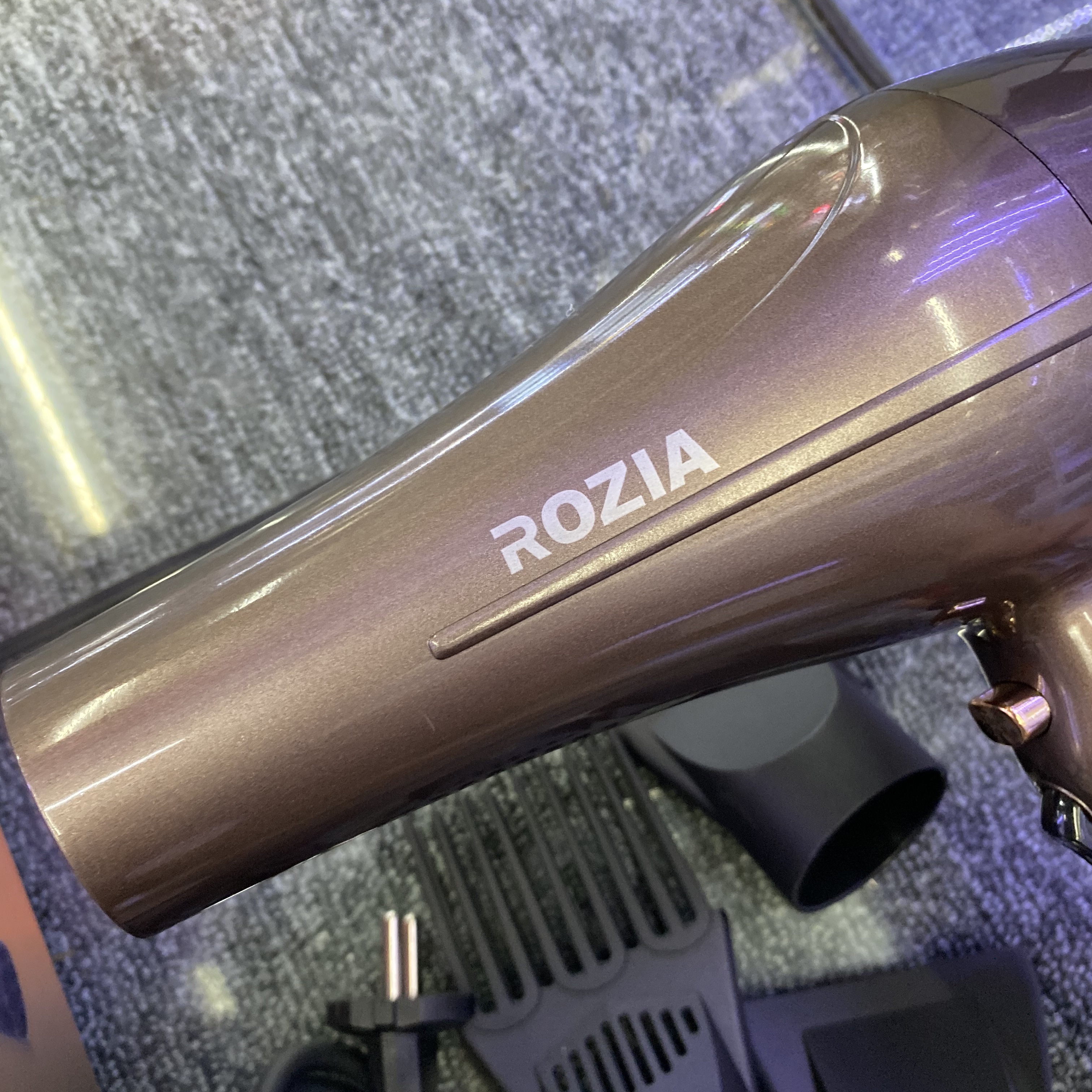 Rozia HC8600 Smart Touch Hair Dryer for Hair salons Specification image