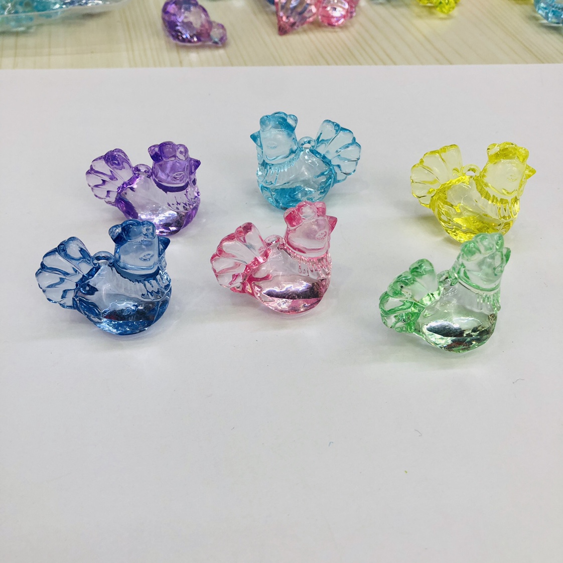 Manufacturers direct acrylic chicken children toys crystal toys 291#32*30mm thumbnail