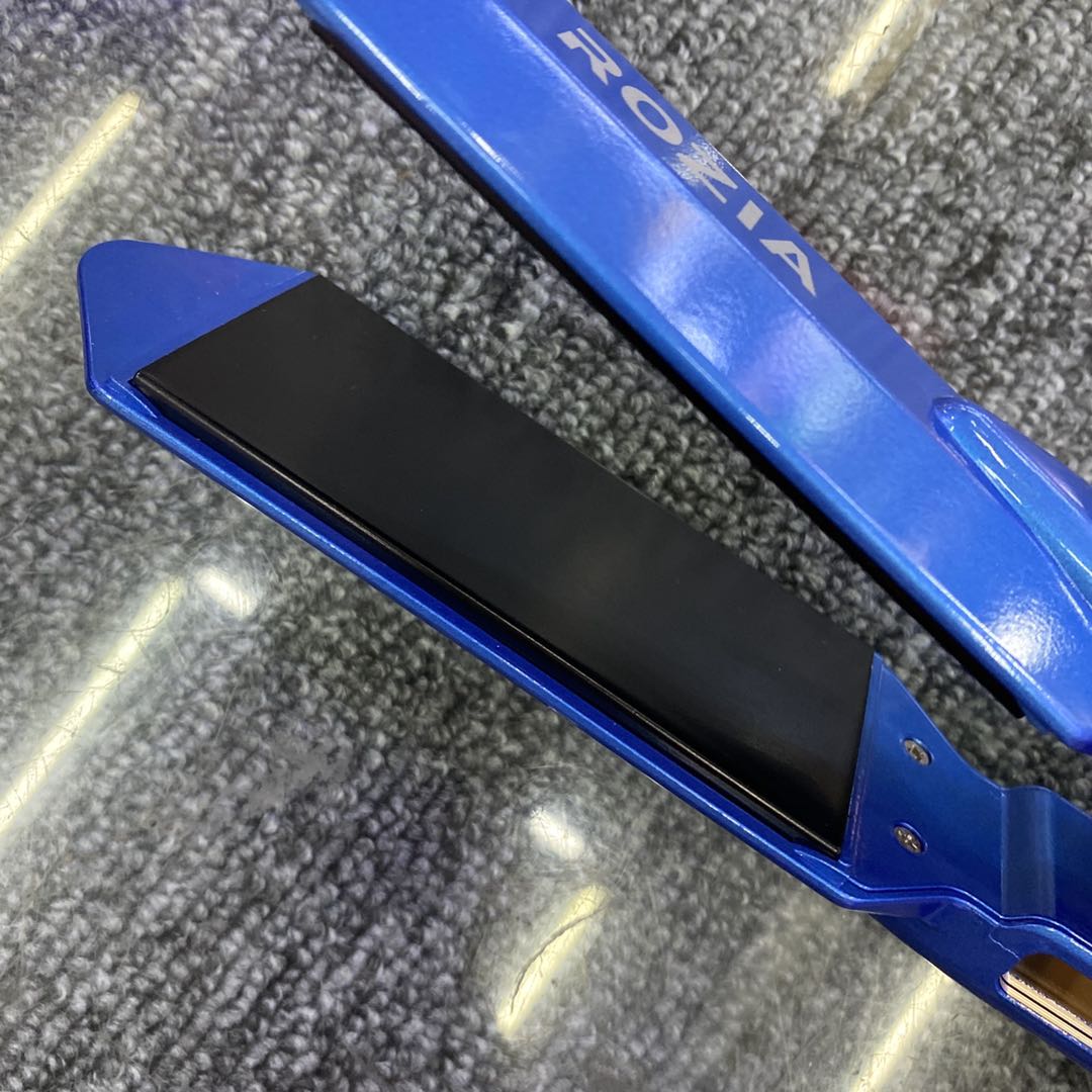 The adjustable temperature range of the Rozia lady's straight plate clamp shows HR745 detail image 3
