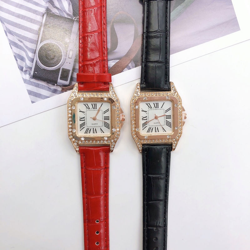 A popular online bestseller, a simple and stylish square ladies' watch with a Roman numeral leather strap Specification image