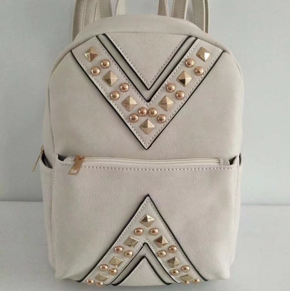 时尚Pu大背包大容量书包女士双肩背批发