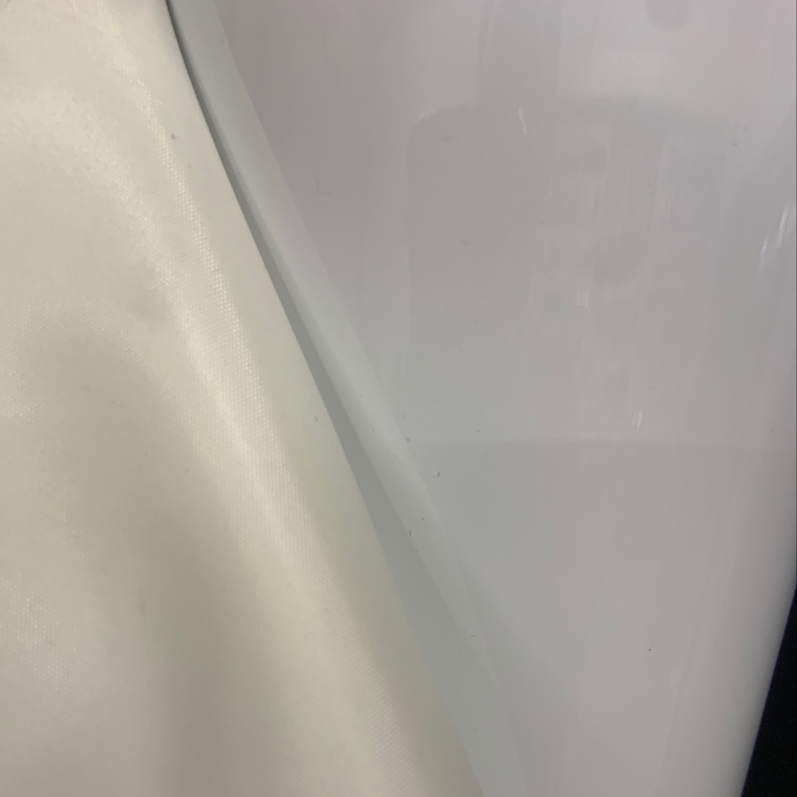 进口镜面白色产品图