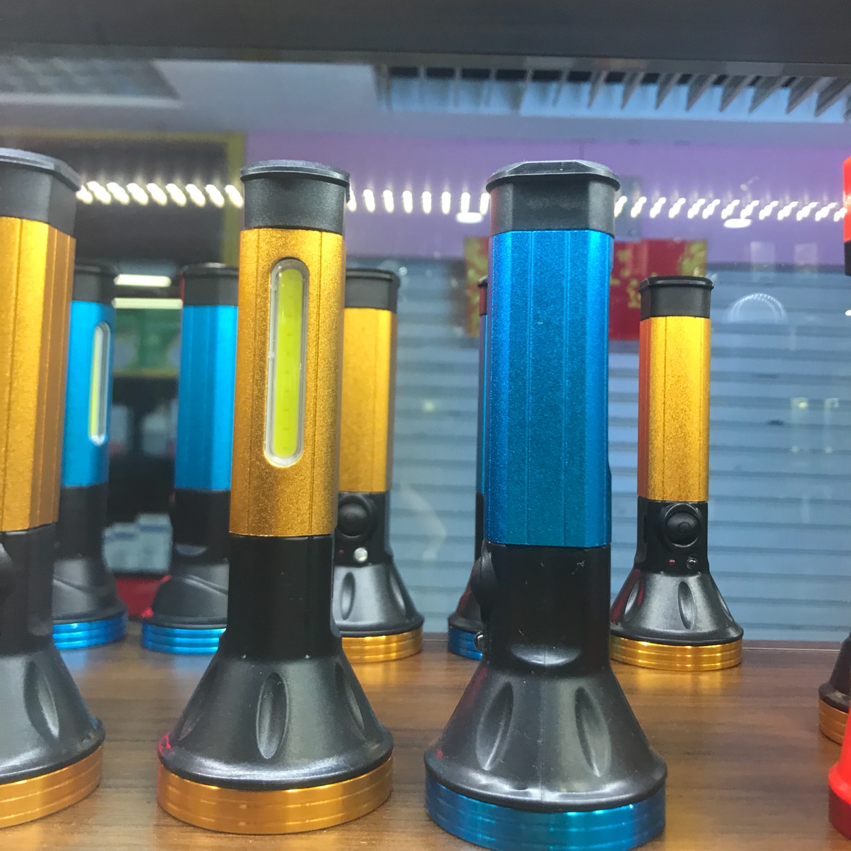 手电筒照明T48/T58手电筒户外手电筒照明T48/T58手电筒户外