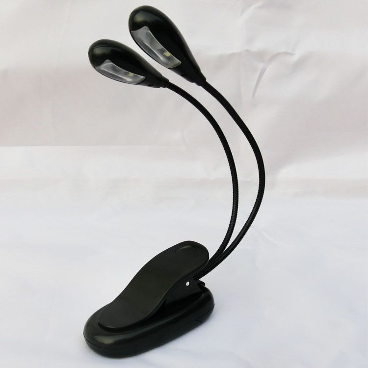 Magnet - supported sheet music lamp Application Scenario