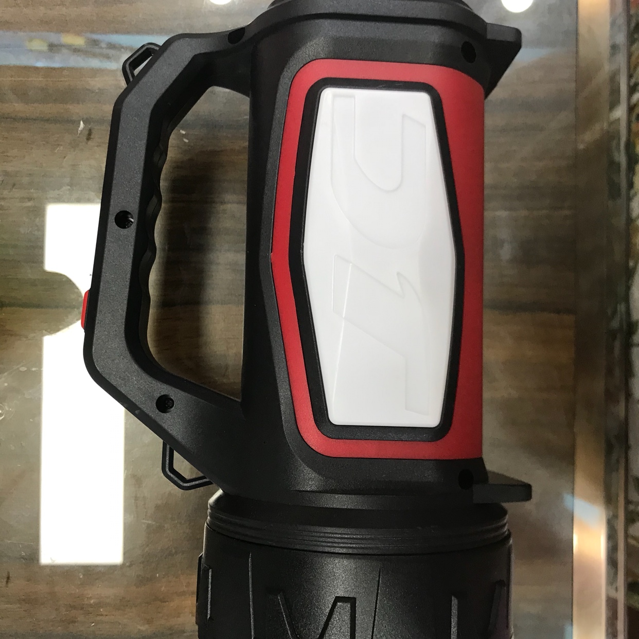 T12手提灯