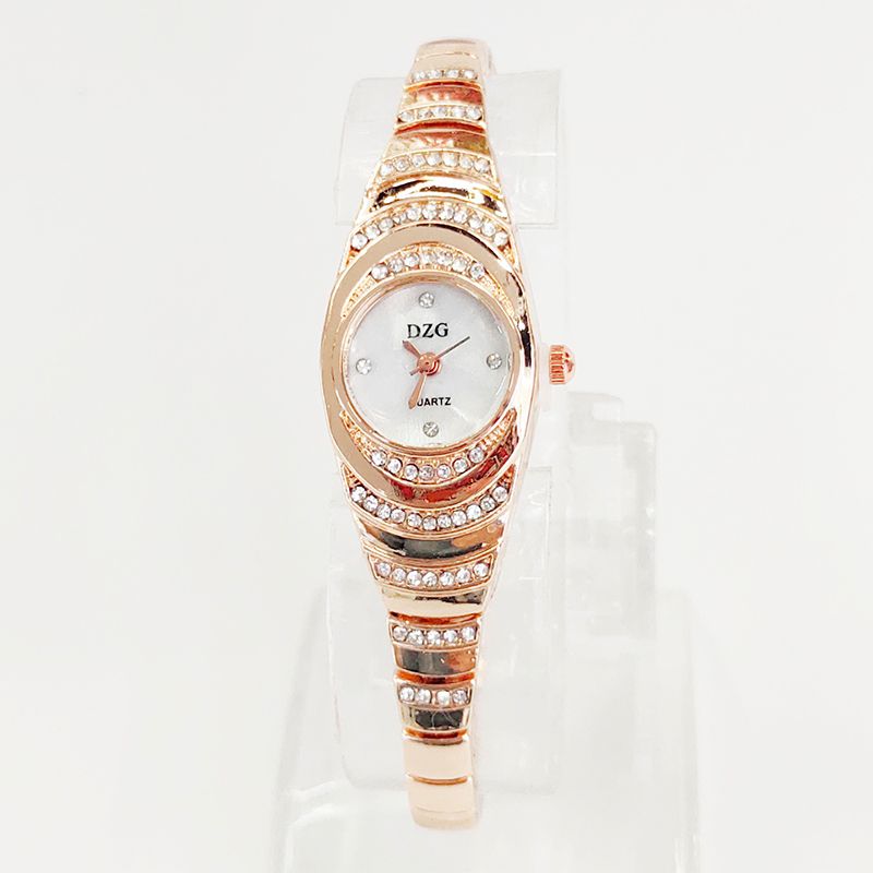 New European and American fashion trend wristwatch, fashionable and simple scale student watch, women's diamond bracelet watch 18820/236 detail image 3