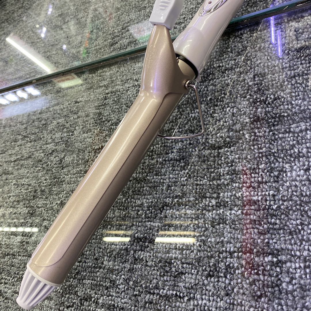 ROZIA Hair Care Products HR721 Curling iron detail image 3