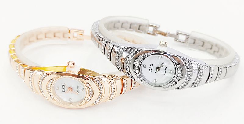 New European and American fashion trend wristwatch, fashionable and simple scale student watch, women's diamond bracelet watch 18820/236 detail image 6