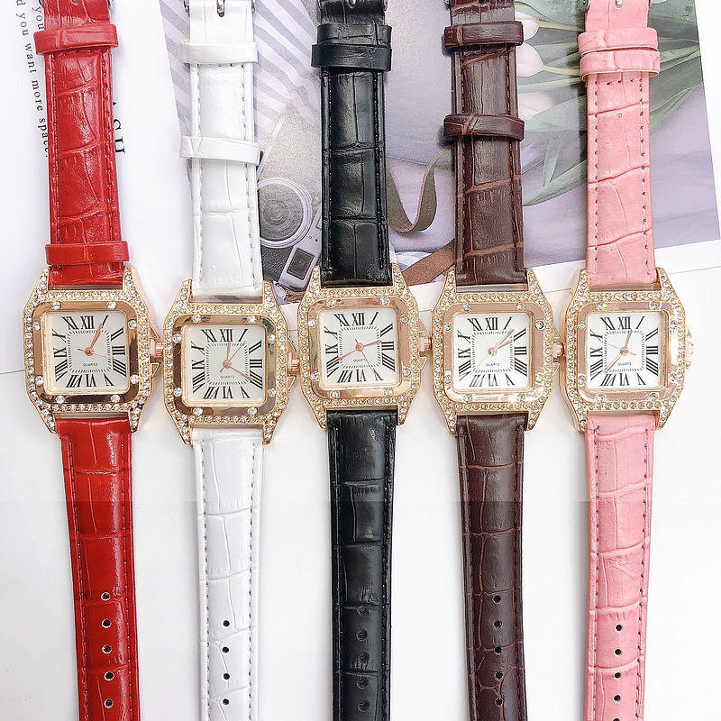 A popular online bestseller, a simple and stylish square ladies' watch with a Roman numeral leather strap details Picture