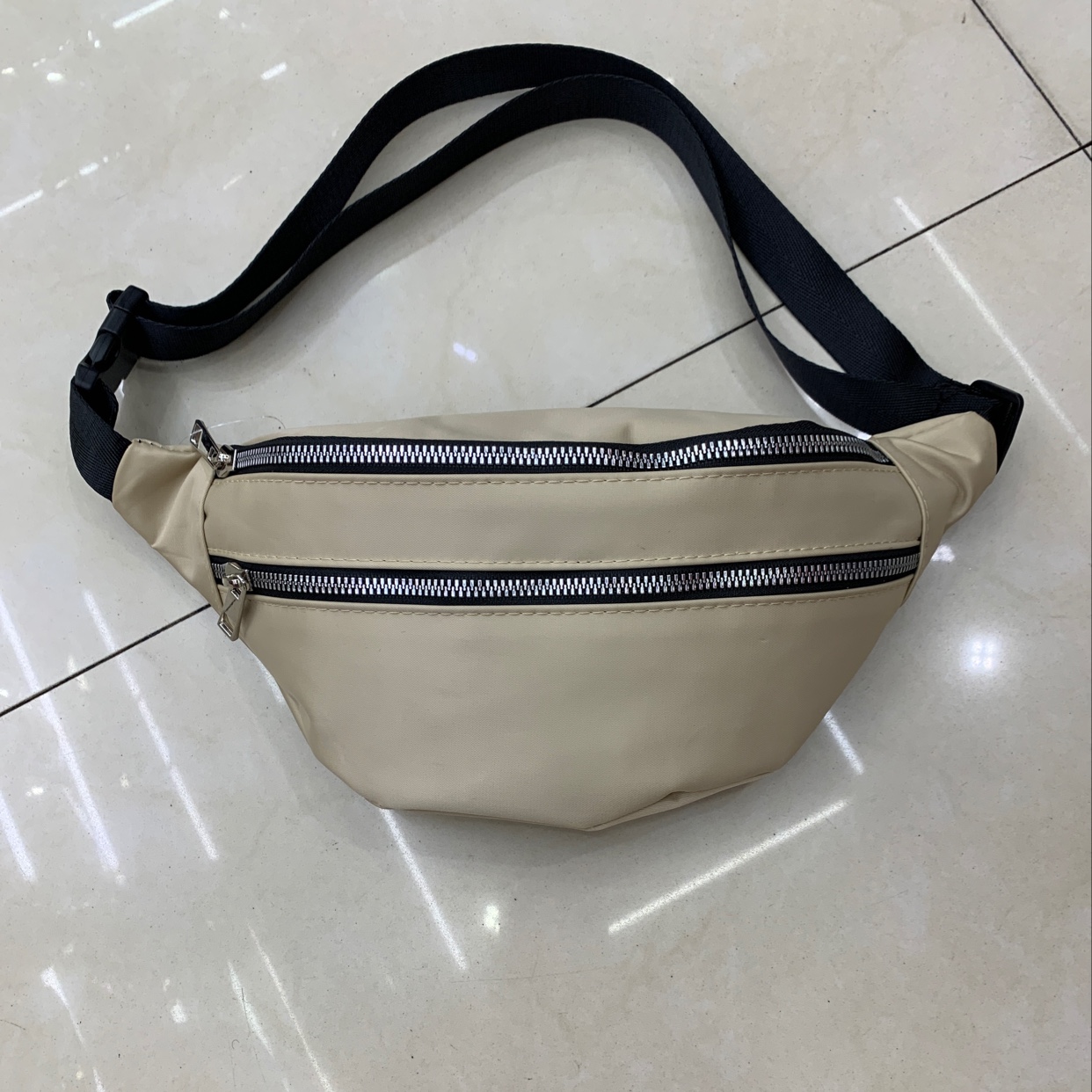 Waterproof nylon pouch with double zipper thumbnail