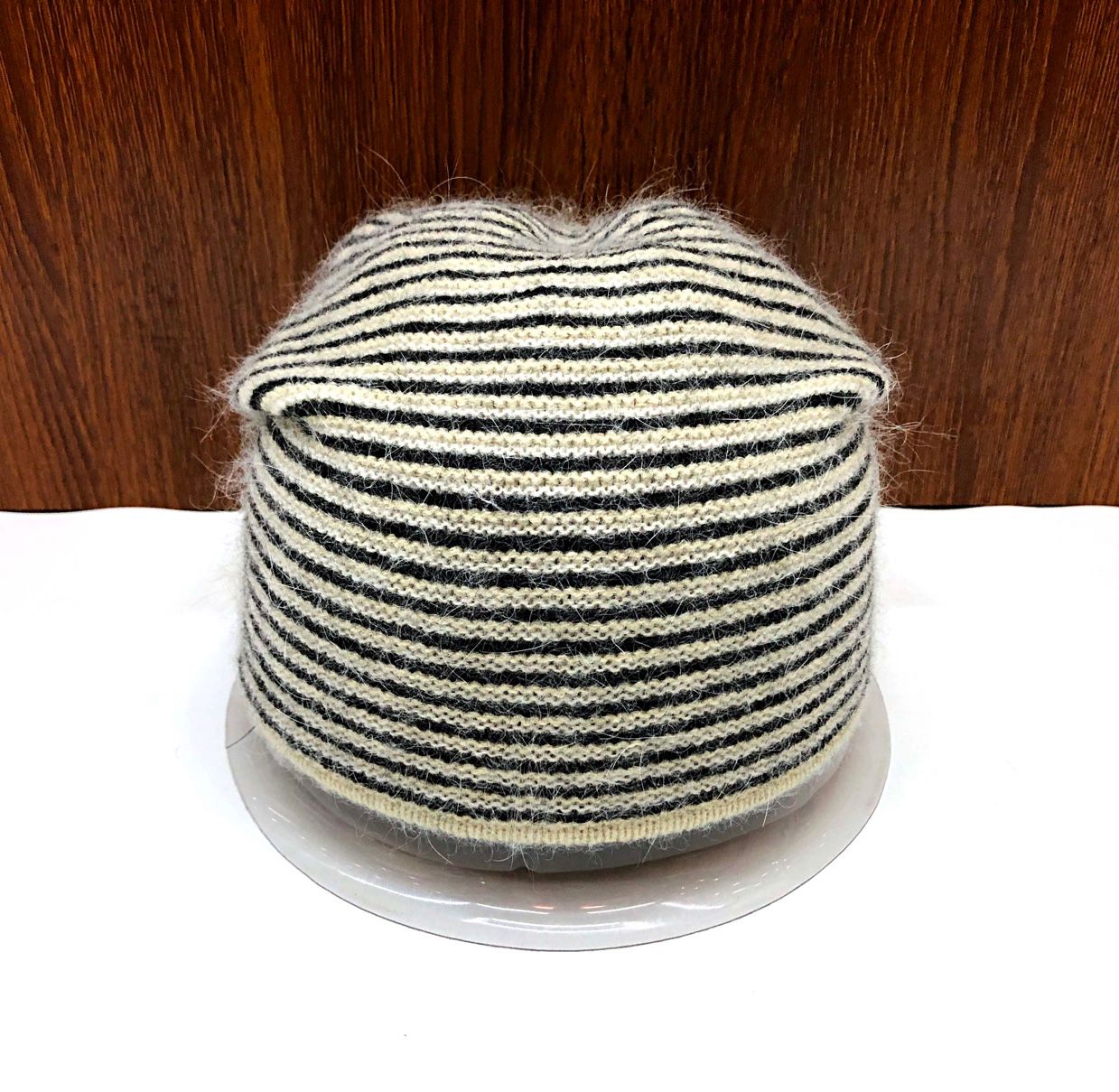 Horse pattern Angora rabbit fur men's Beret hat, woolen hat, grandpa and grandma hats, fashionable one-piece hat detail image 6