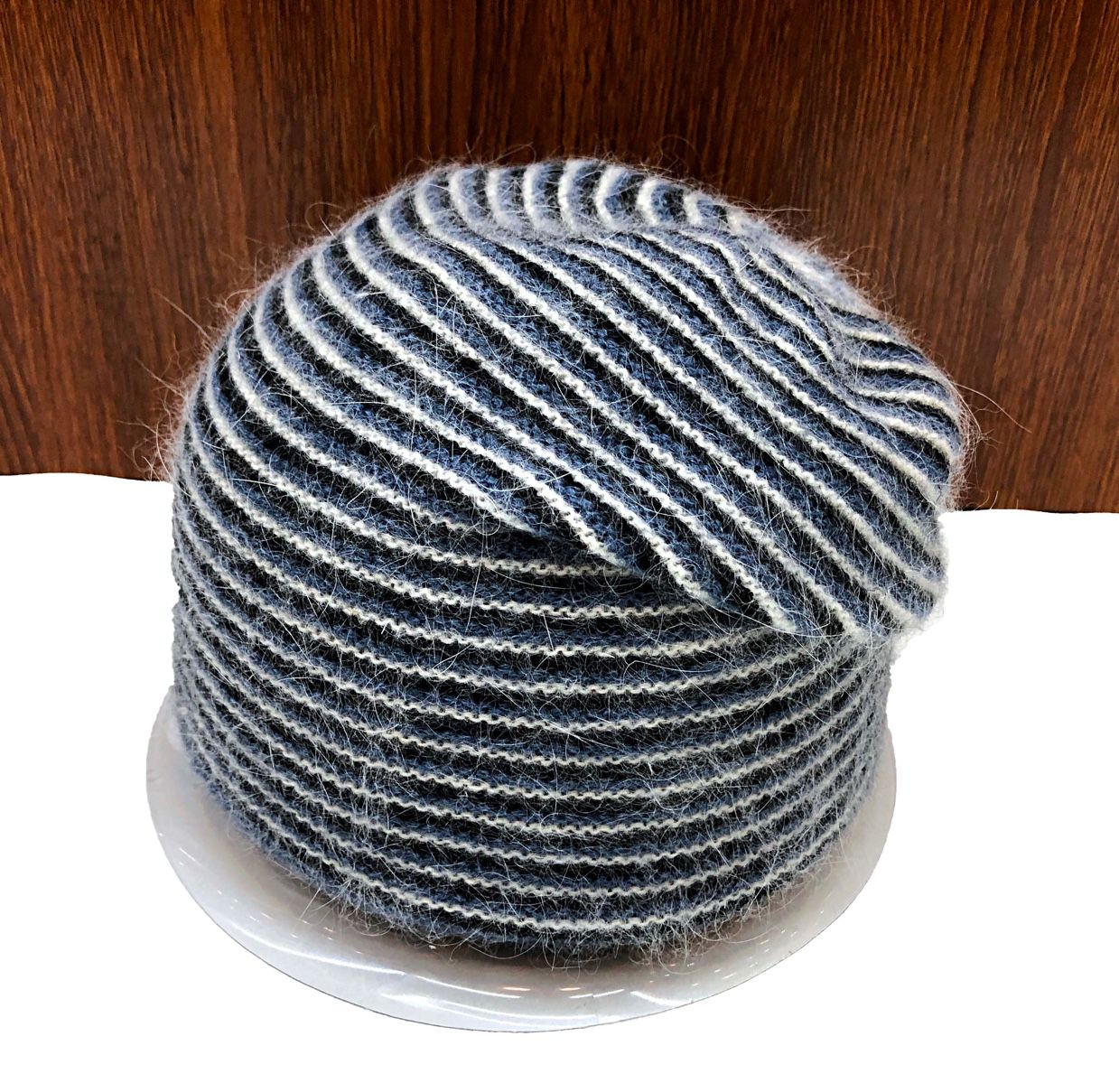 Horse pattern Angora rabbit fur men's Beret hat, woolen hat, grandpa and grandma hats, fashionable one-piece hat detail image 8