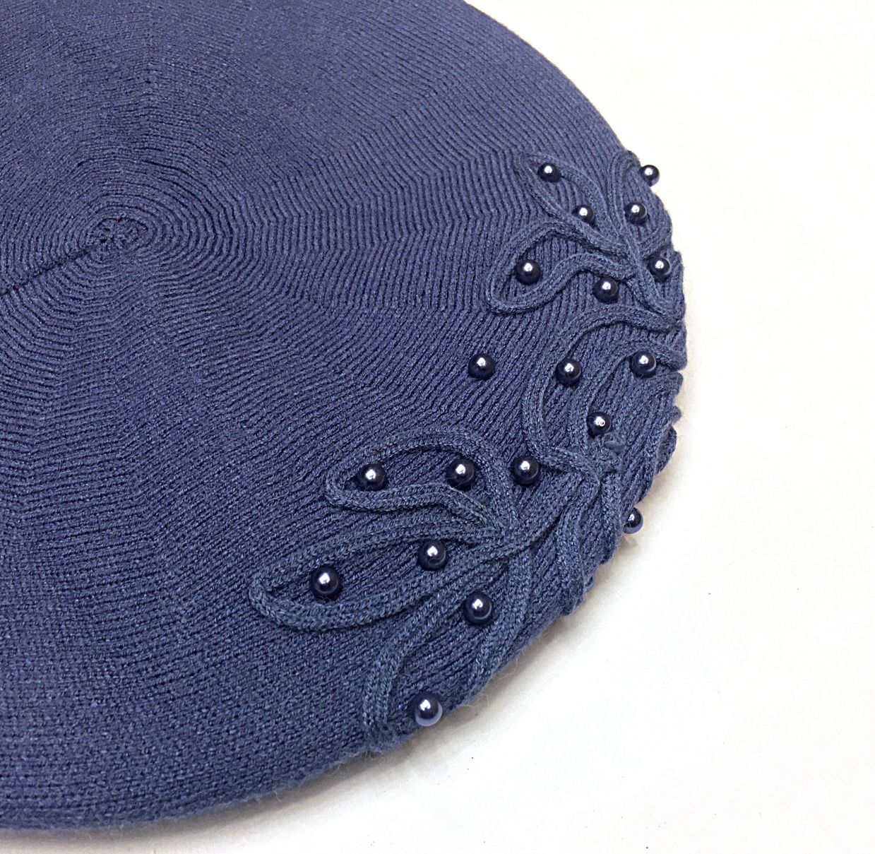 Cashmere knitted handmade pearl oyster hats, one-piece hats for men, grandmothers and grandfathers, wool hats, fashionable detail image 7