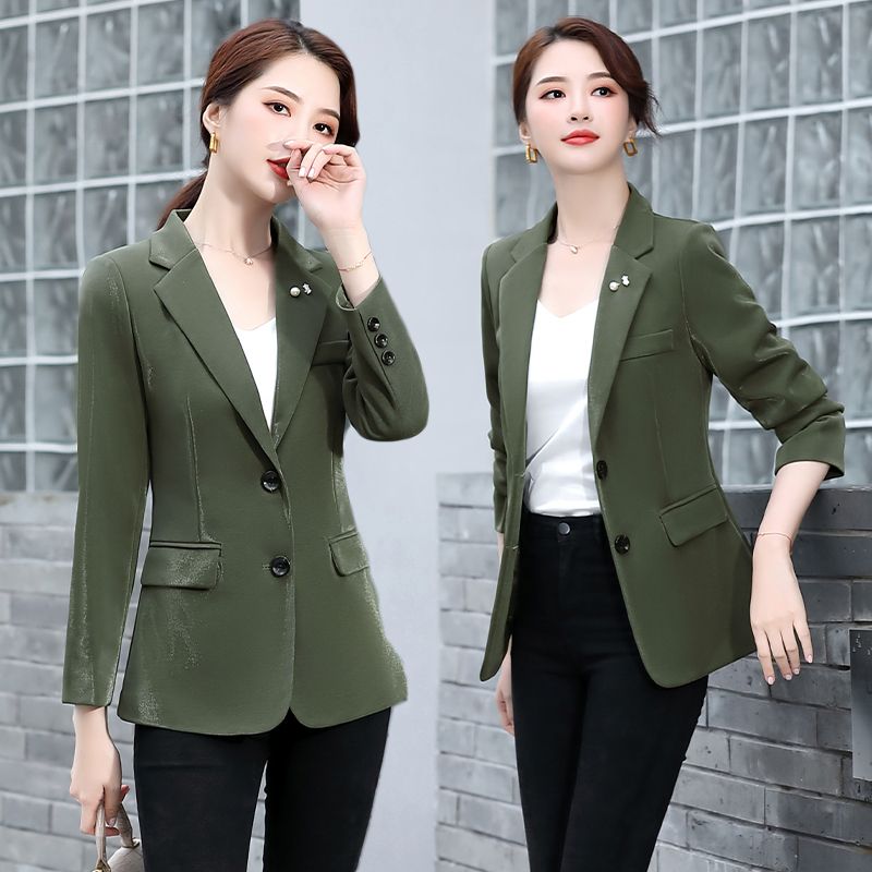 小西装外套女装2020新款韩版修身气质短款外套洋气两粒扣西服上衣