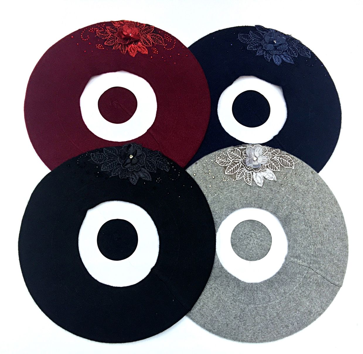 New Year's hot New Year's hand-knitted fashionable beret made of sheepskin, warm, comfortable and versatile professional hat for women in winter detail image 8