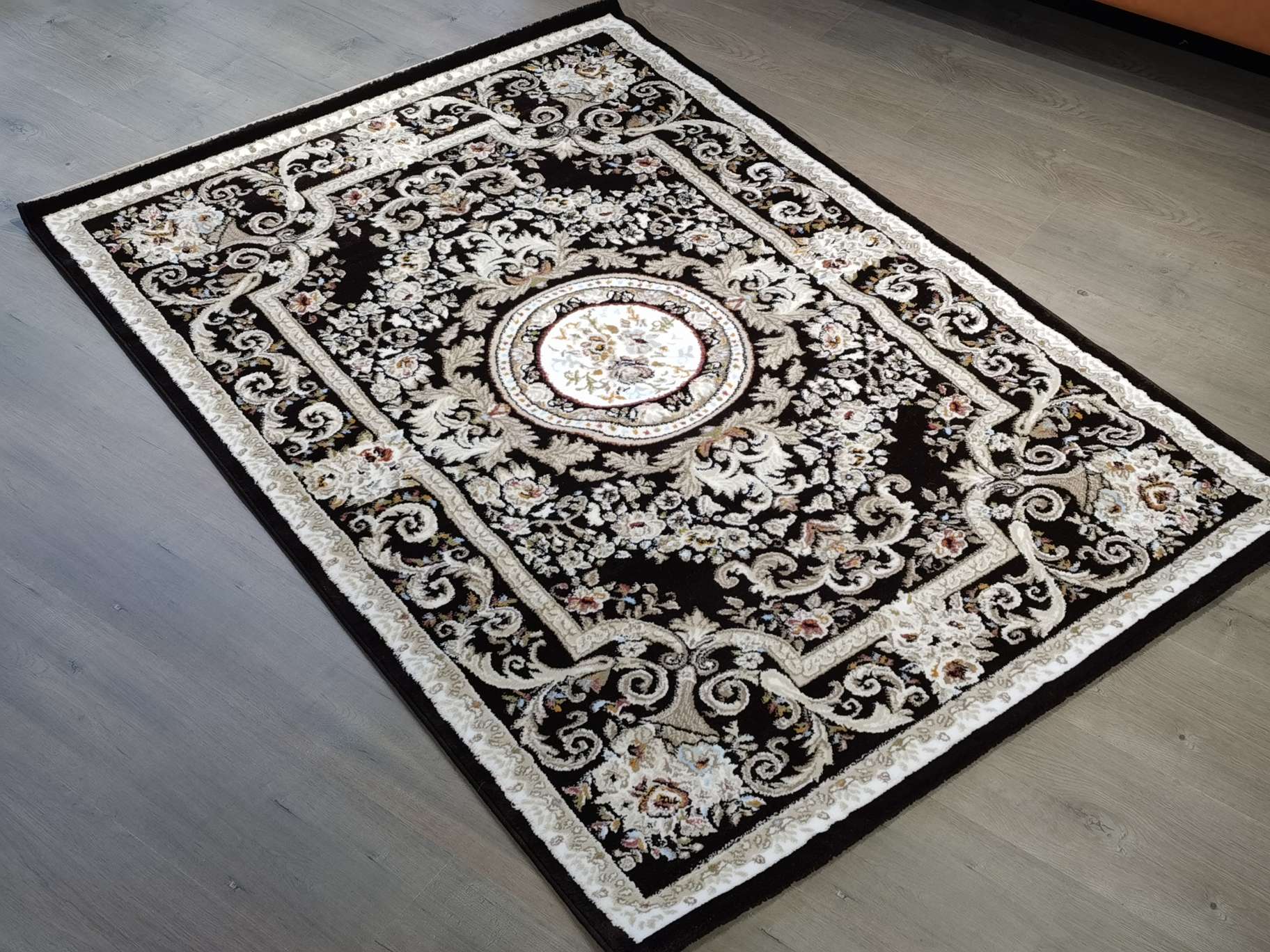 European-style living room coffee table, carpet, sofa, luxurious carpet, light luxury bedroom mat, room, American-style household thick floor mat detail image 3