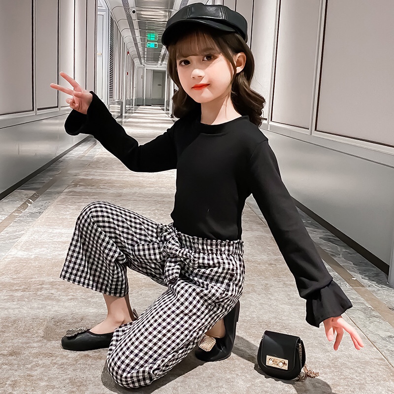 Girls' black plaid pants set for spring and Autumn 2024 New style trendy and stylish long pants, children's loose pants two-piece set details Picture