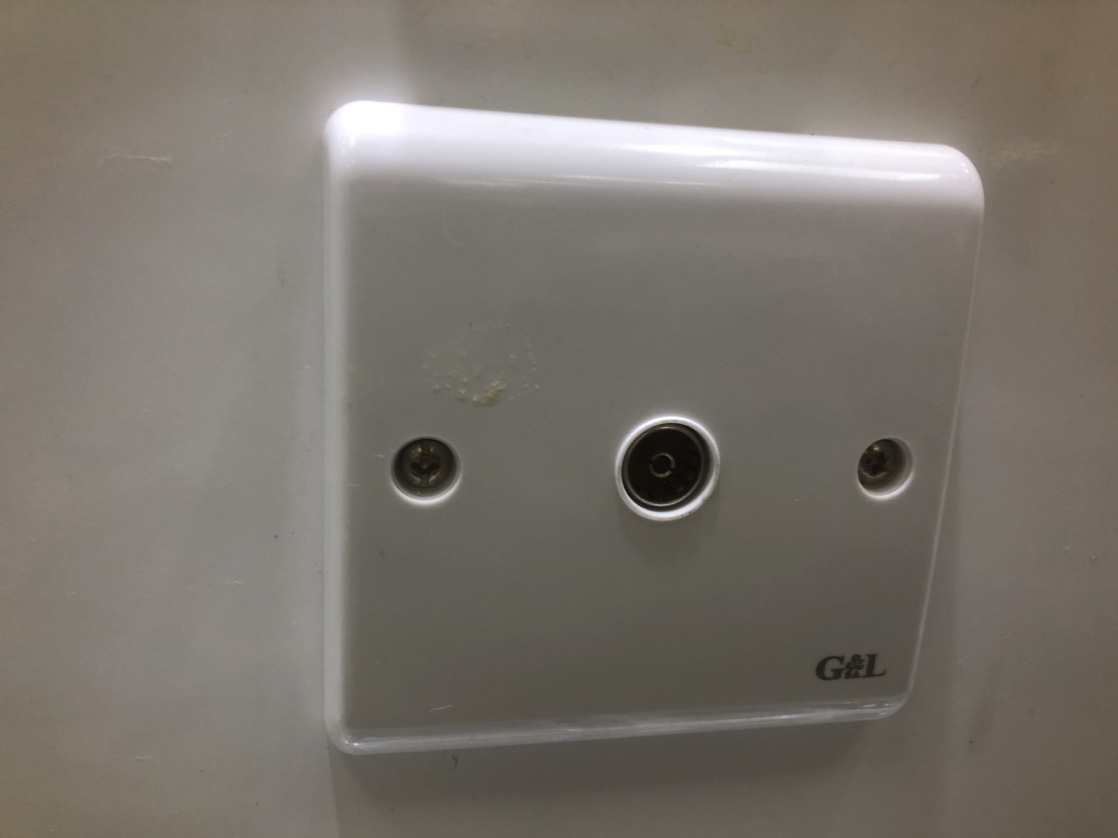 Bakelite switch TV