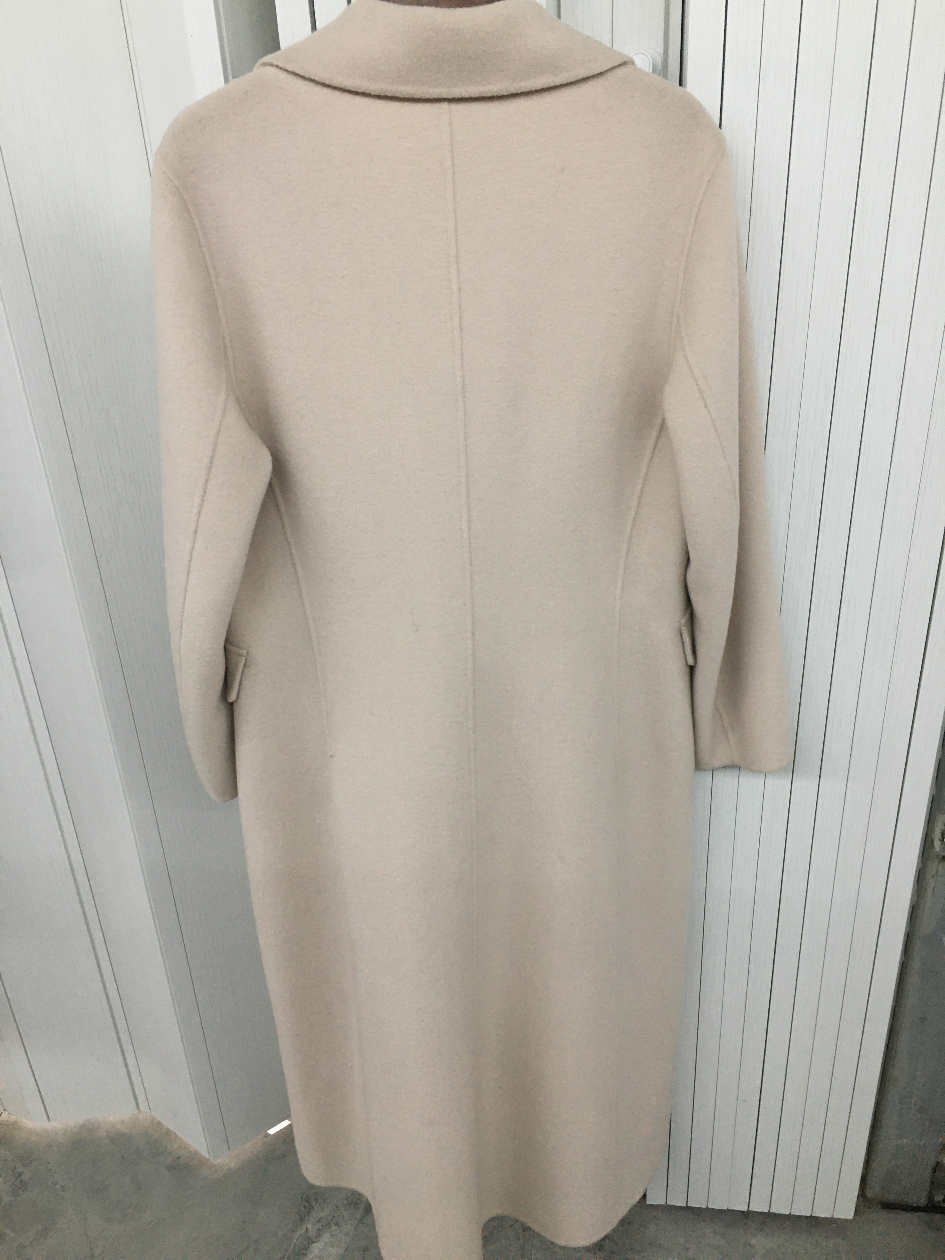 Double-sided cashmere coat double-breasted fashion classic sedate durable beige XL size Application Scenario