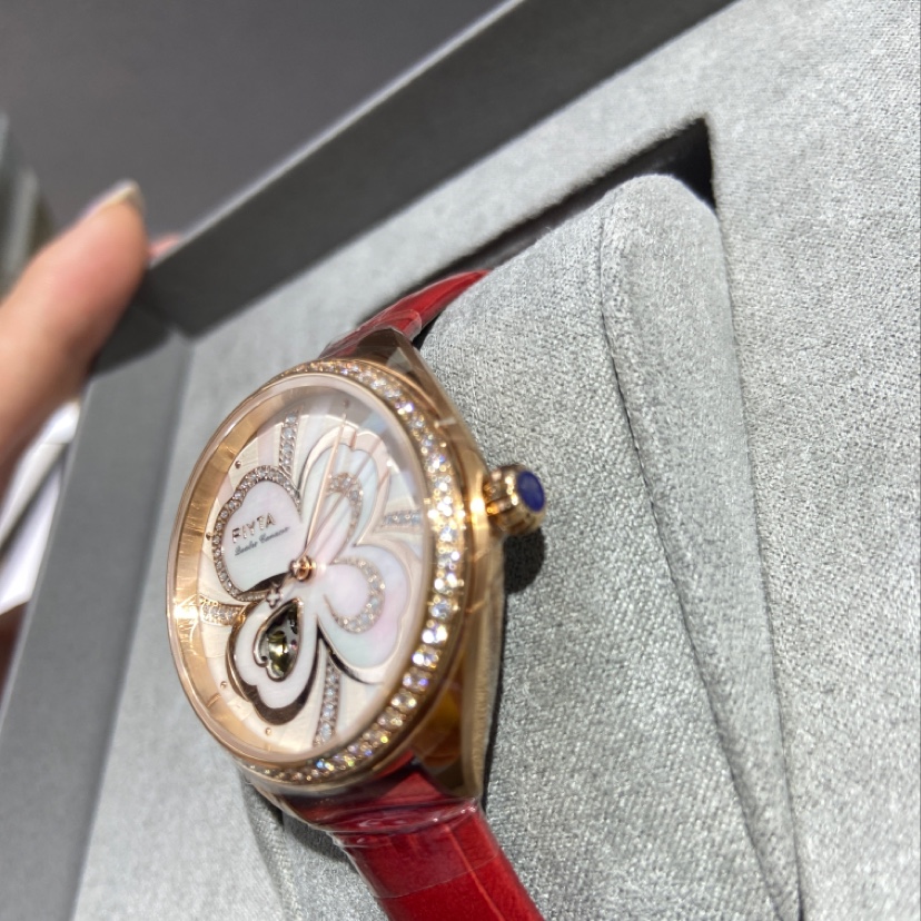 The new Feiyada Four-leaf Clover series ladies' mechanical watch Specification image
