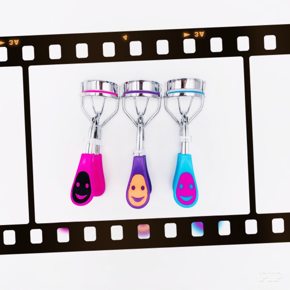 Smiley eyelash curler Specification image