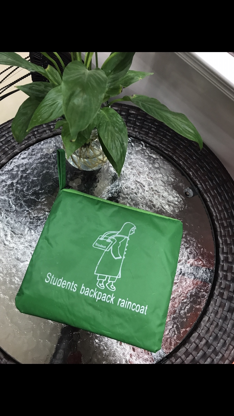 150T Children Backpack Raincoat Children Poncho Application Scenario