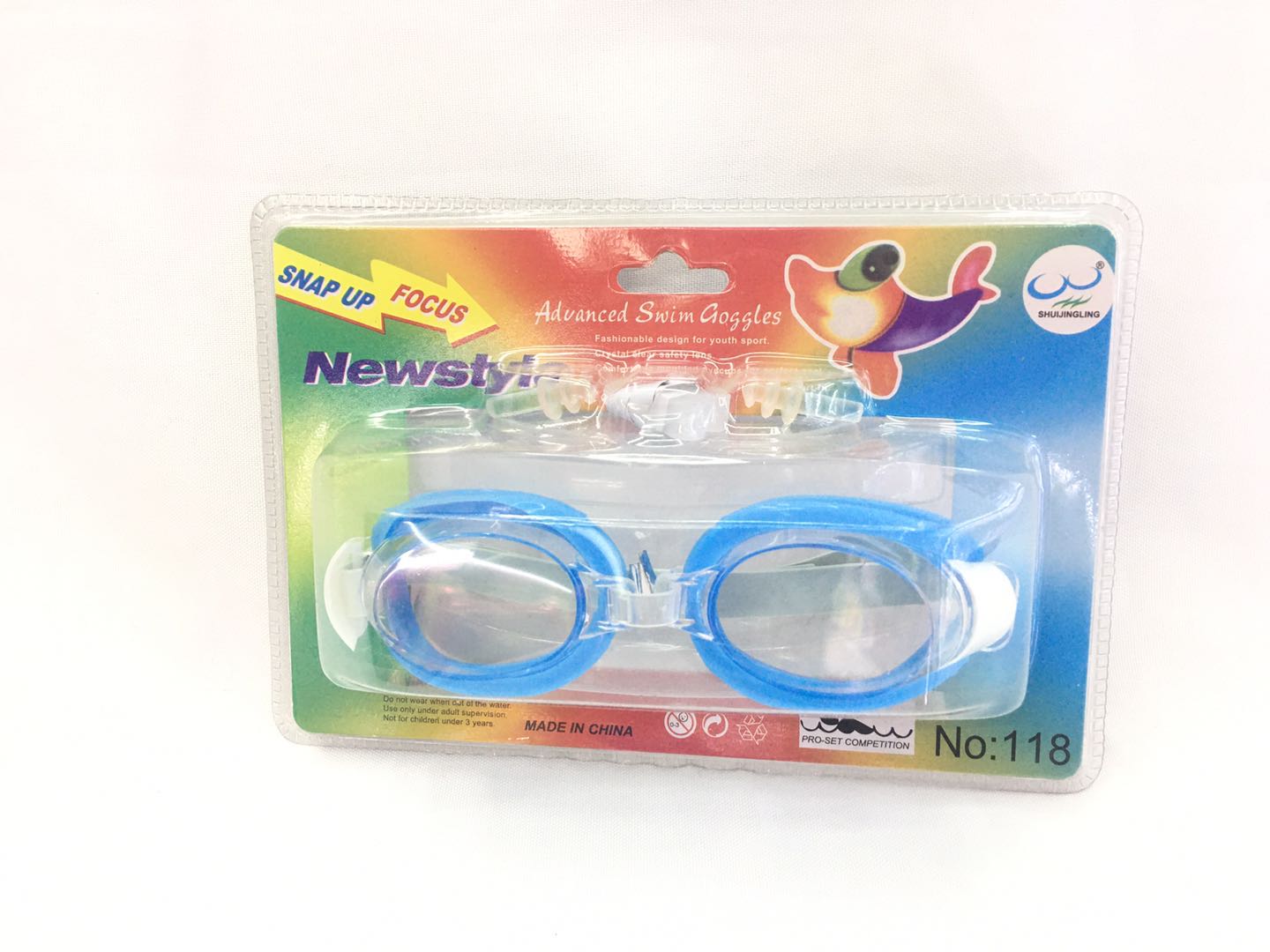 Swimming goggles manufacturers supply low-priced swimming goggles, adult vacuum-formed swimming goggles, goggles and adult swimming glasses for export detail image 5