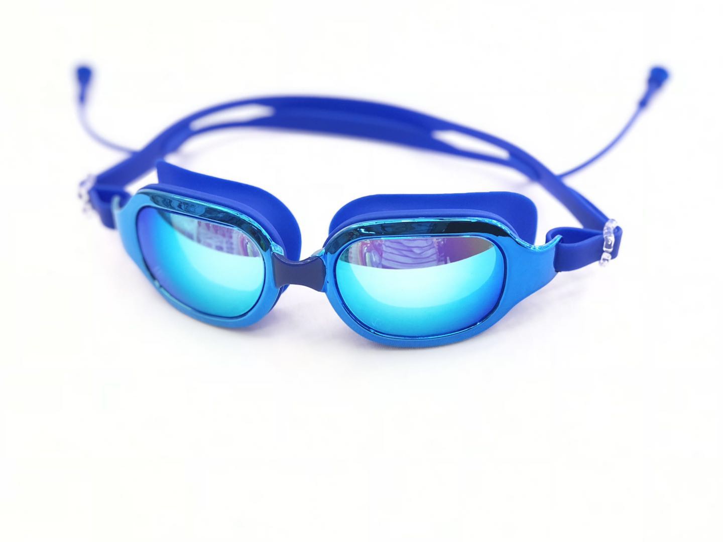 Yiwu Feiduo Swimming Goggles Factory directly sells new adult anti-fog swimming goggles, adult swimming goggles, and swimming goggles for both men and women detail image 2