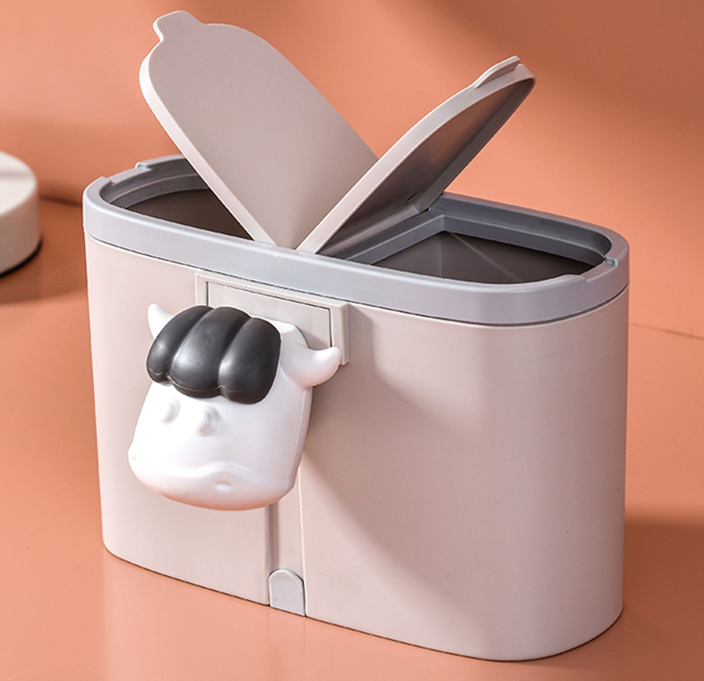 Yiwu Selection cow gas sky desktop trash can full figure