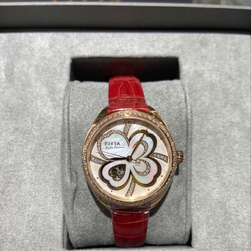 The new Feiyada Four-leaf Clover series ladies' mechanical watch