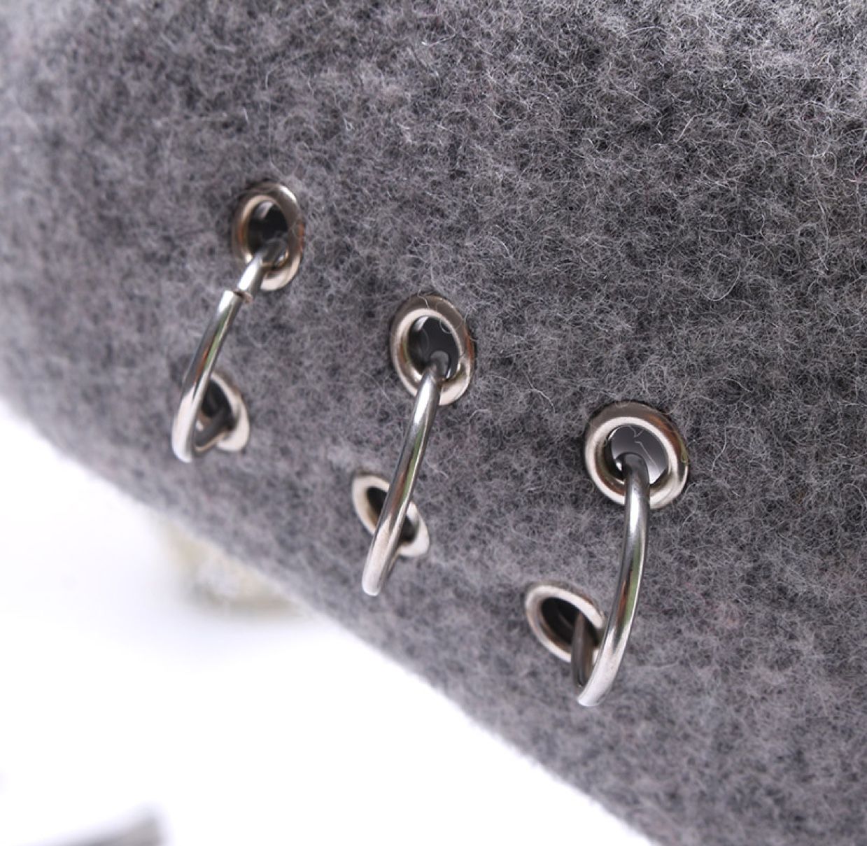 New Year's fashion: All-wool three-ring felt beret, women's warm and elegant winter fisherman's hat, brim hat, professional hat detail image 9