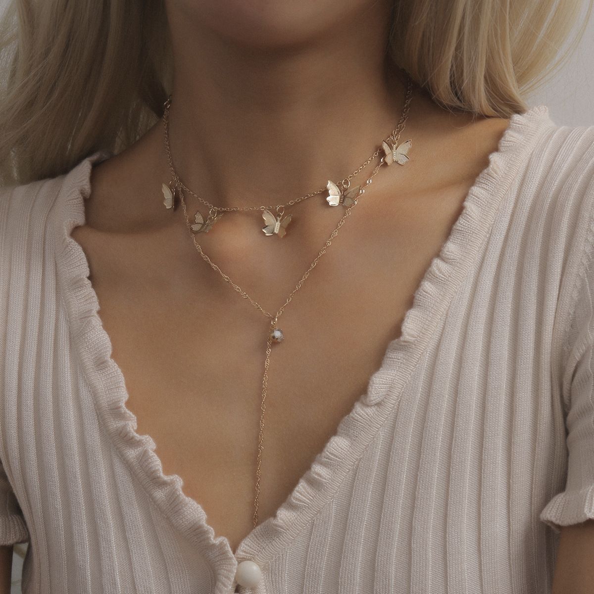European and American cross-border jewelry, fashionable tassel and diamond-encrusted collarbone chain necklace, simple and elegant butterfly multi-layer necklace for women detail image 6