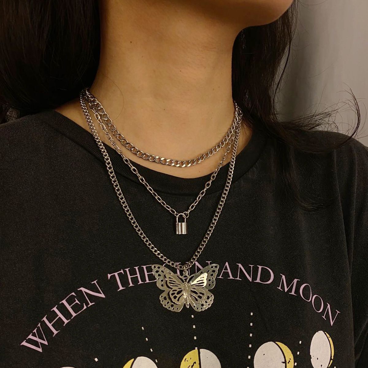 European and American cross-border jewelry, simple ins metal lock-shaped pendant necklace, fashionable and exaggerated hollowed-out large butterfly necklace detail image 10