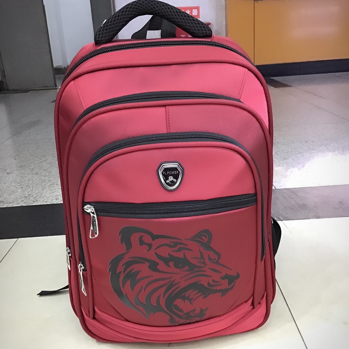 中学生男女孩双肩包休闲旅行电脑背包时尚潮流书包