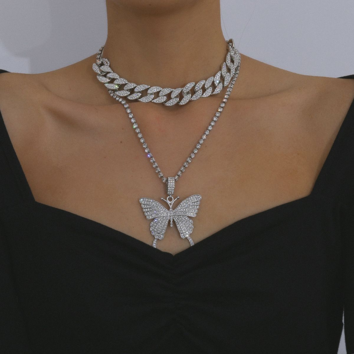 European and American cross-border jewelry, light luxury hip-hop full diamond Cuban clasp necklace, simple Instagram niche diamond-encrusted butterfly necklace detail image 14