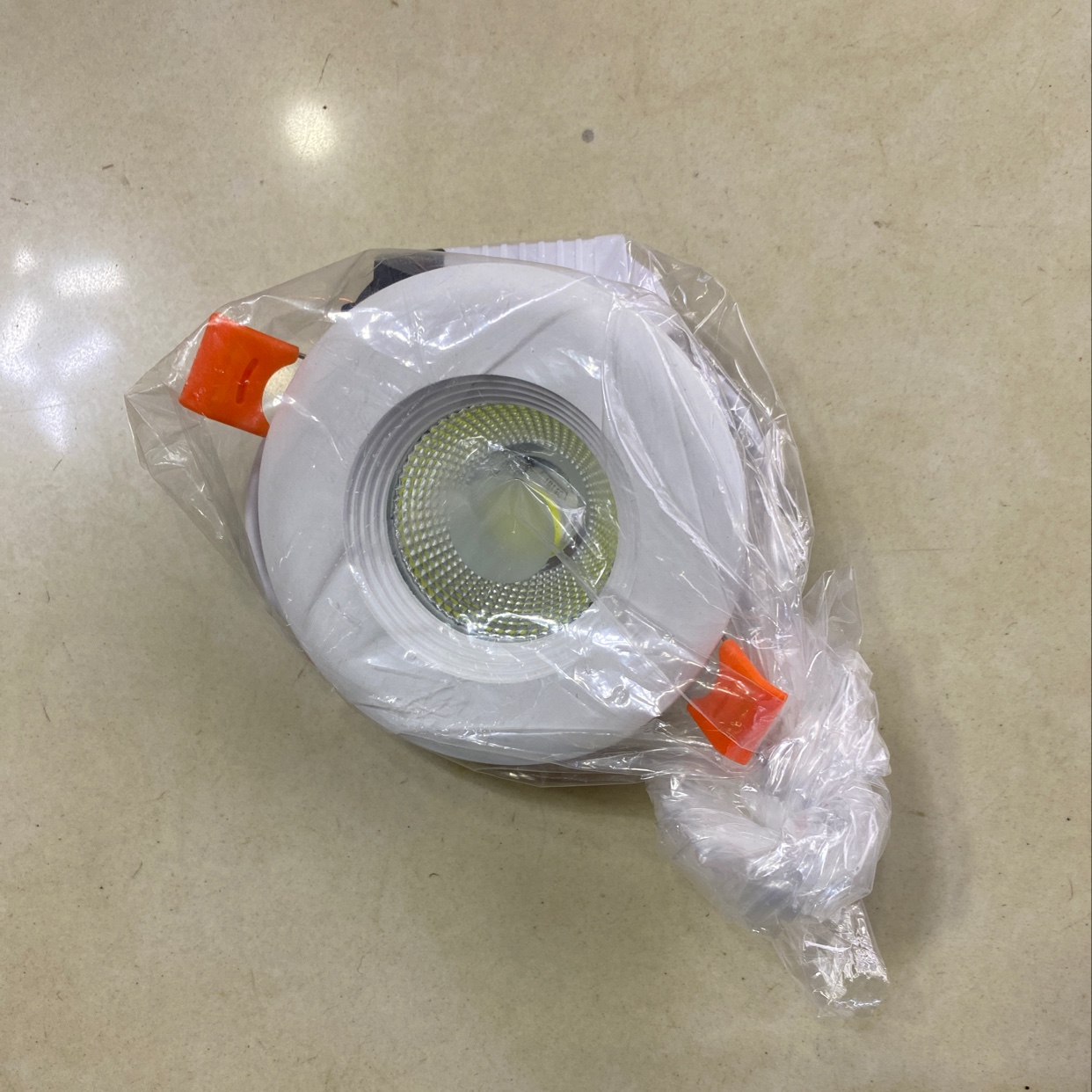 筒灯