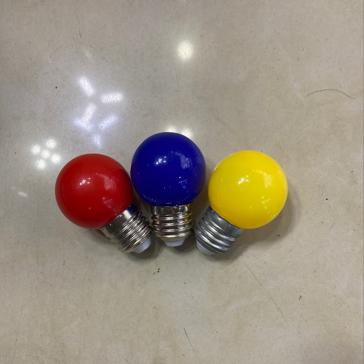 LED彩色球泡