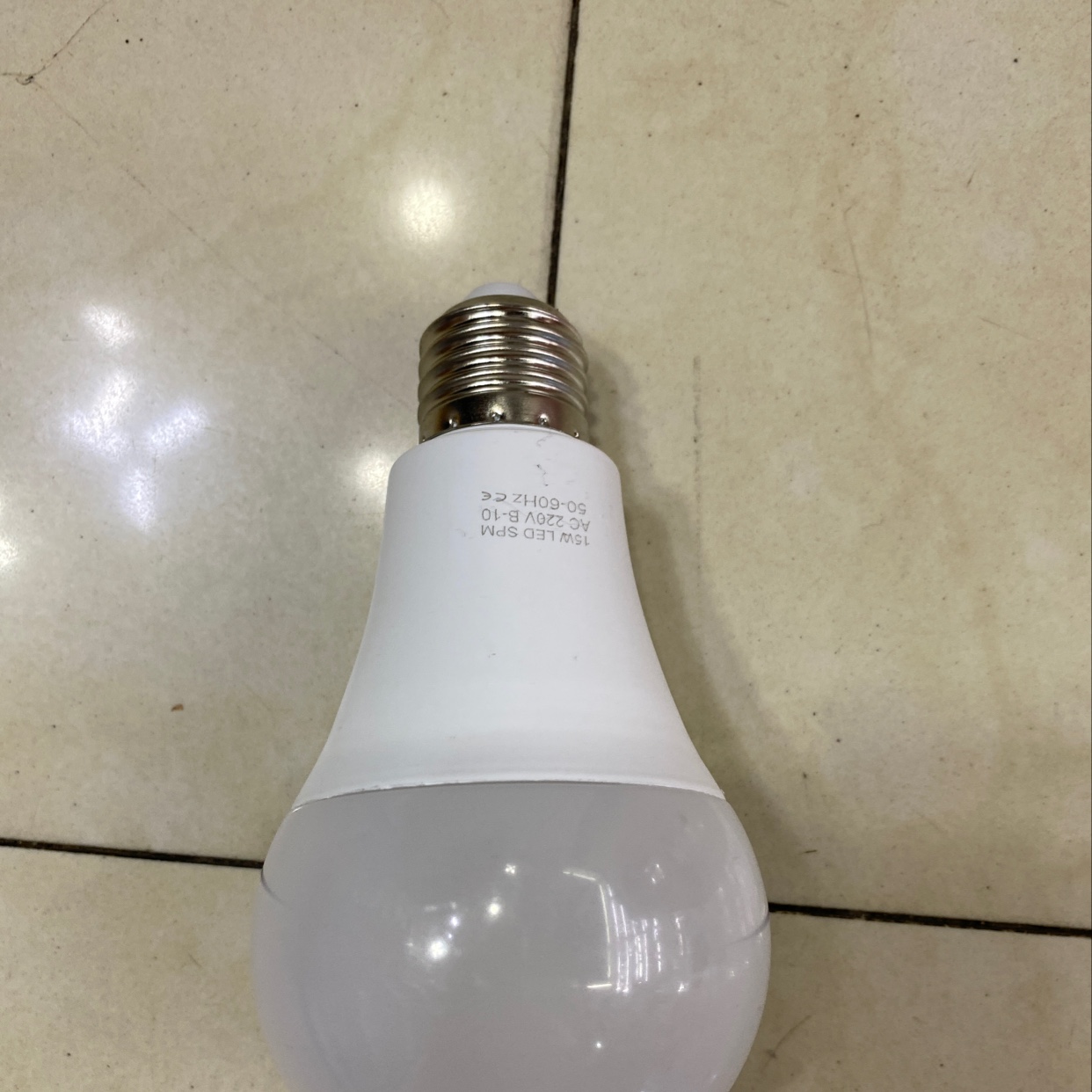 LED灯泡