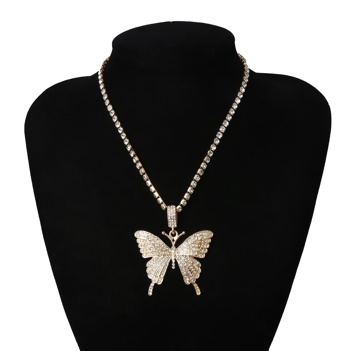 European and American cross-border jewelry fashion street style sparkling diamond collarbone chain necklace, elegant ins diamond-encrusted large butterfly necklace for women detail image 12