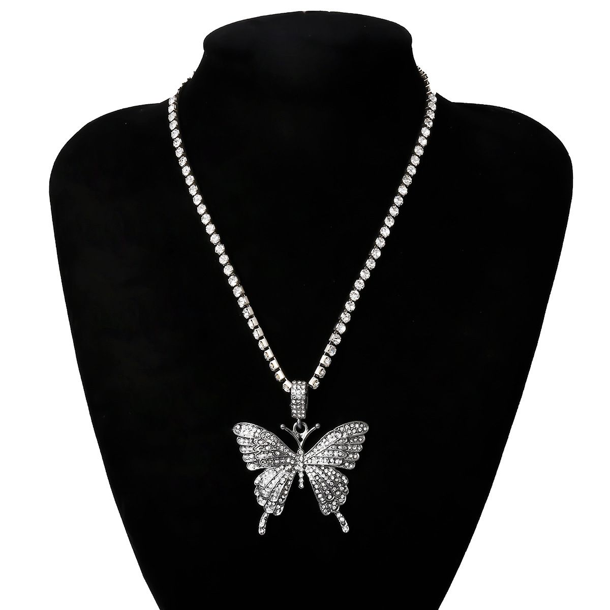 European and American cross-border jewelry fashion street style sparkling diamond collarbone chain necklace, elegant ins diamond-encrusted large butterfly necklace for women detail image 14