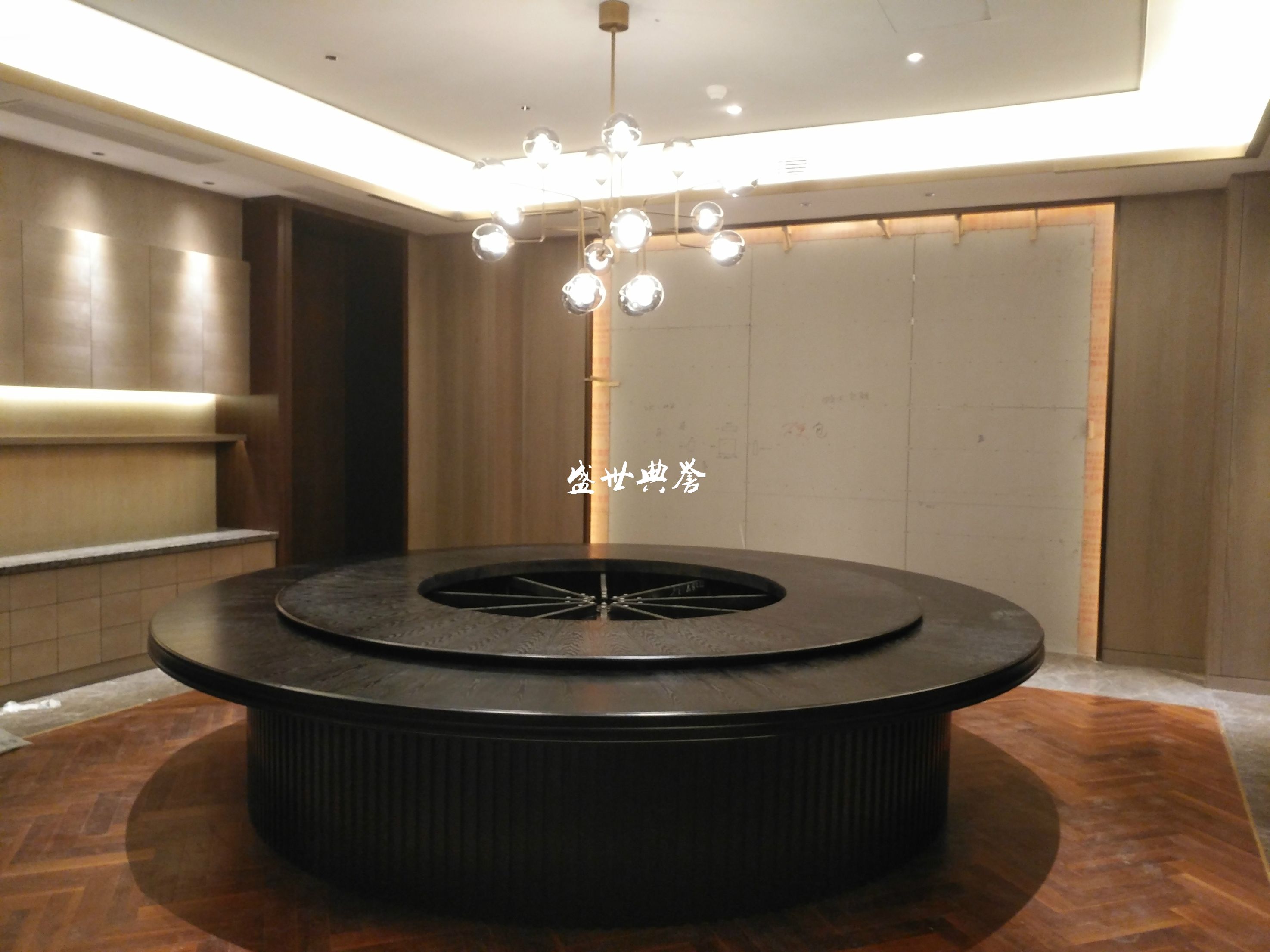 上海五星级酒店包厢家具定做会所新中式实木电动餐桌饭店电动圆桌详情图3