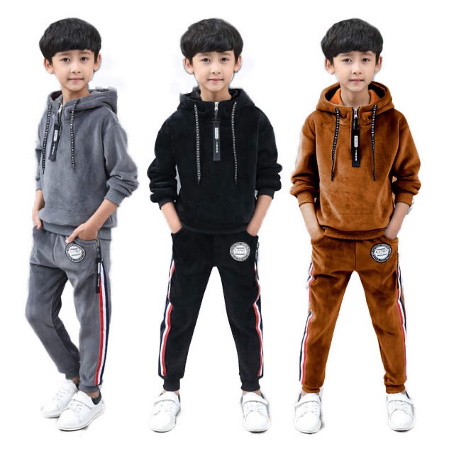 Boys' Winter Set 2024 New Winter fleece and thickened Children's sportswear golden fleece two-piece set Application Scenario