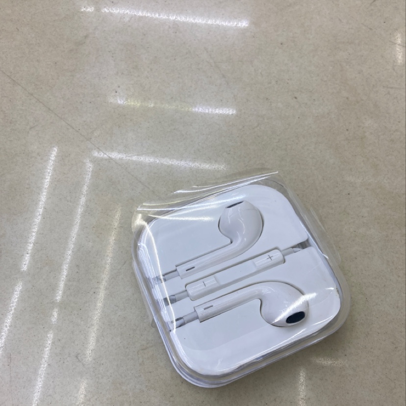 苹果5耳机产品图