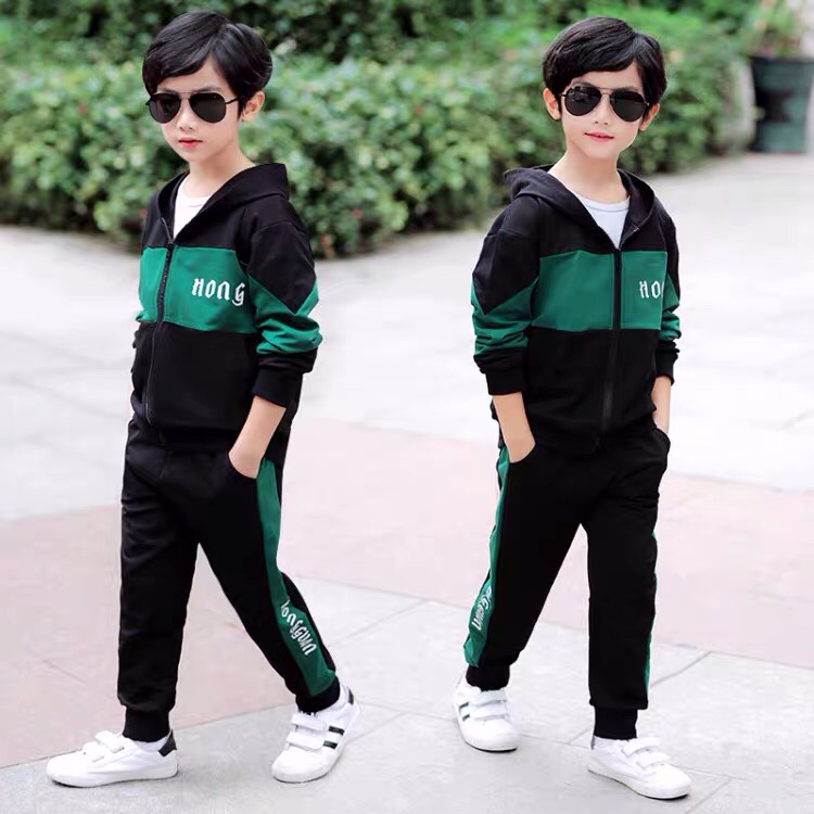 Boys' suit 2020 New children's handsome Korean version children's Mosaic western style coat sports letters two-piece set full figure