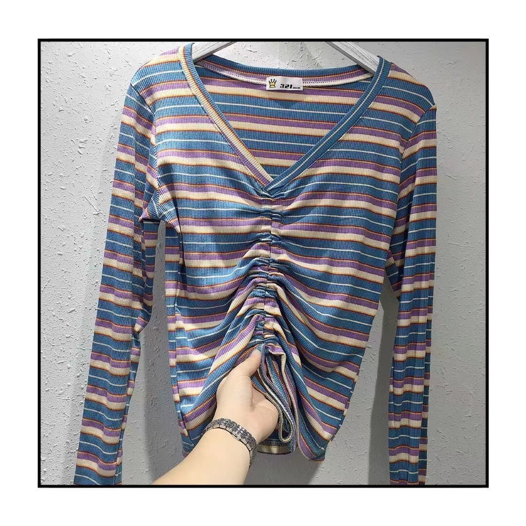 Long-sleeved T-shirt for women, new autumn 2024 fashion, slimming and scheming, collarbone drawstring, rainbow striped V-neck short top details Picture
