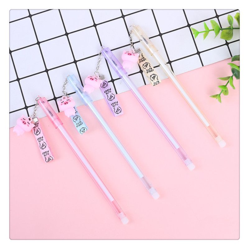 Girls little fresh pendant gender-neutral pen girl cartoon piglet pendant black water pen