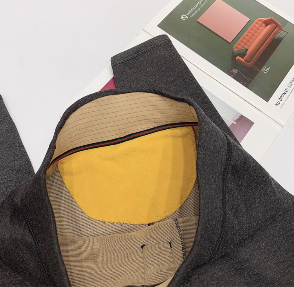 男士保暖裤白底实物图