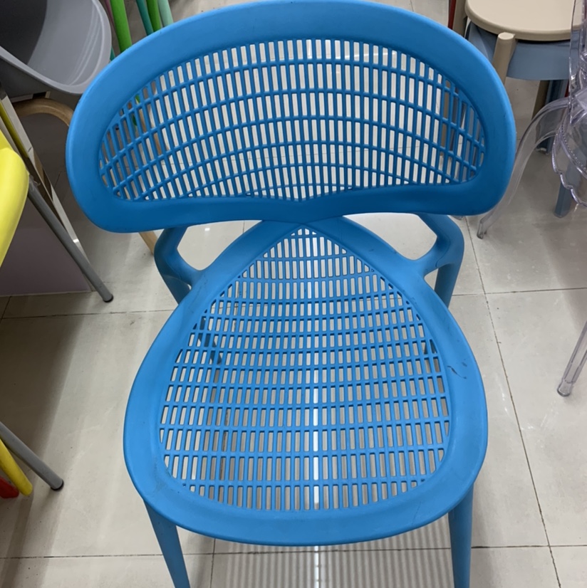 S-shaped plastic striped chair thumbnail